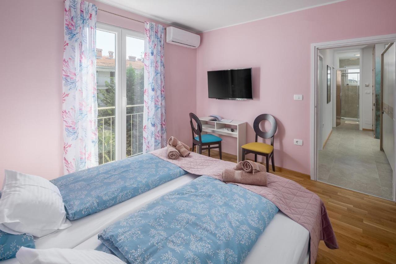 Apartment Bellavista With Amazing View 포레치 외부 사진