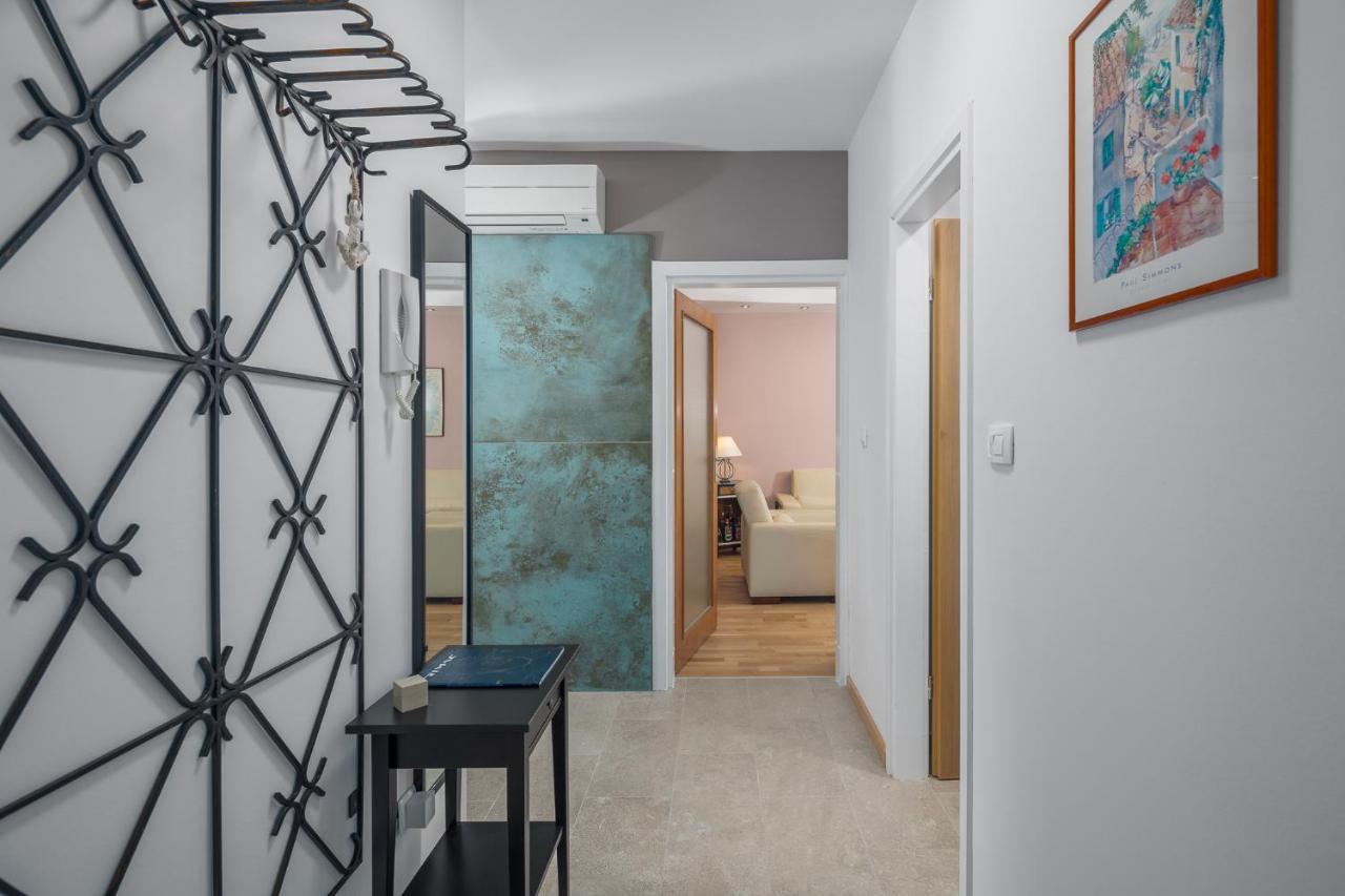 Apartment Bellavista With Amazing View 포레치 외부 사진